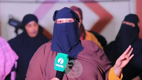 Nio qoryihiina qaata anaguna garbkiina nahay! Shaadh aan shaadhkaagi ahayn oo kaa wayn ayaad xidhantahy Hadad soo dayn waydo inta ayna cadeedu kuugu soo bixin hablahayaga…. Hablaha Awdal #rafiqstudiopro #pageforyou 