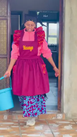 Yangena indodana 🥹❤️❤️💃🏼💃🏼💃🏼 #mabayebephilababuyebephila #traditional #village #inlove #gratitude 