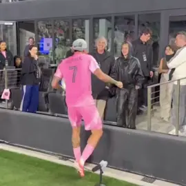 حدثيني يا حبيبة 💘💘 #tinistoessel #rodrigodepaul #fyp #intermiami #explore 