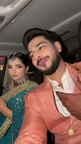 Warda Kya Bol rahi hai??  🤣😜 @Warda Malik #foryou #fyp #funnyvideos #shaadi #wedding 