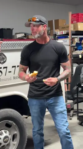 It’s a state of mind. And daddy loves donuts. 🍩 😂 #constructionlife #donuts #blackrockpower 