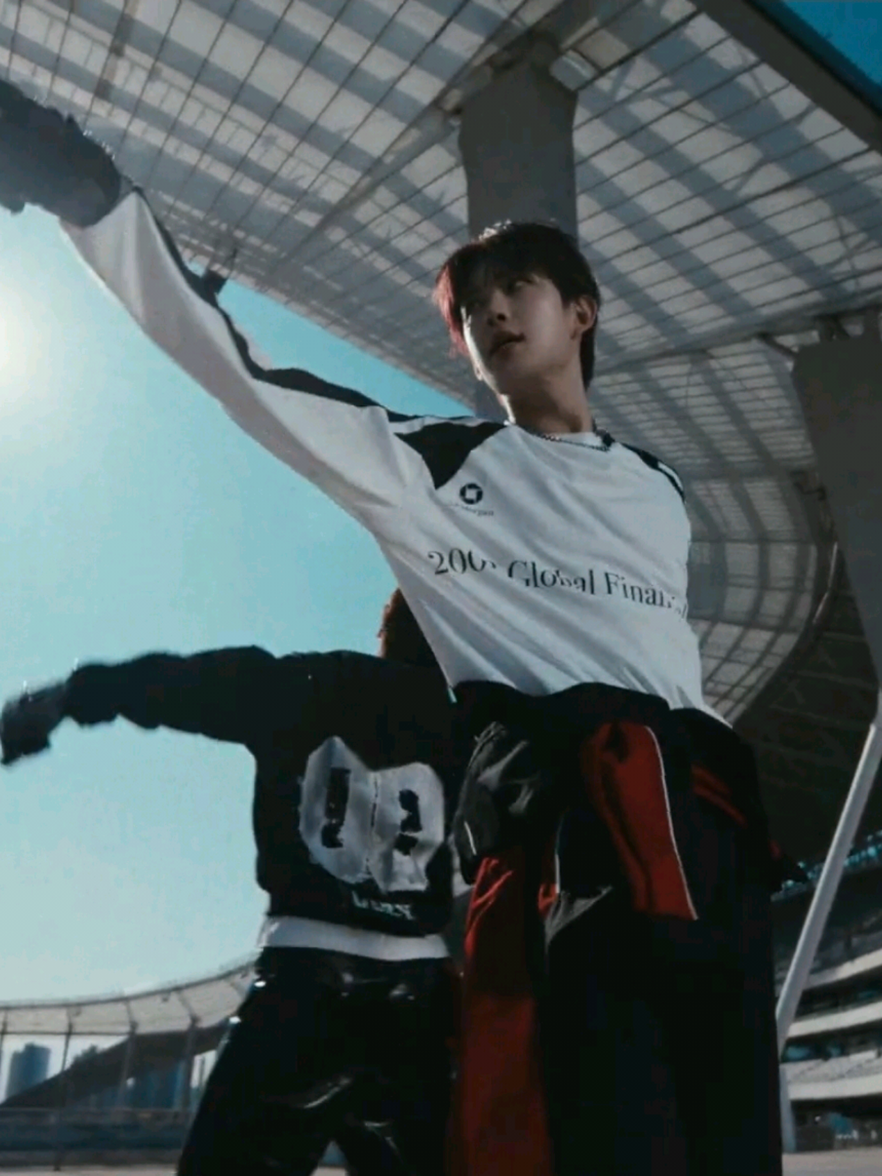 Geonwoo's bridge, my fave part ~♡ . . . #kimgeonwoo #김건우 #ALD1알디원 #alphadriveone알파드라이브원 #aldewon 