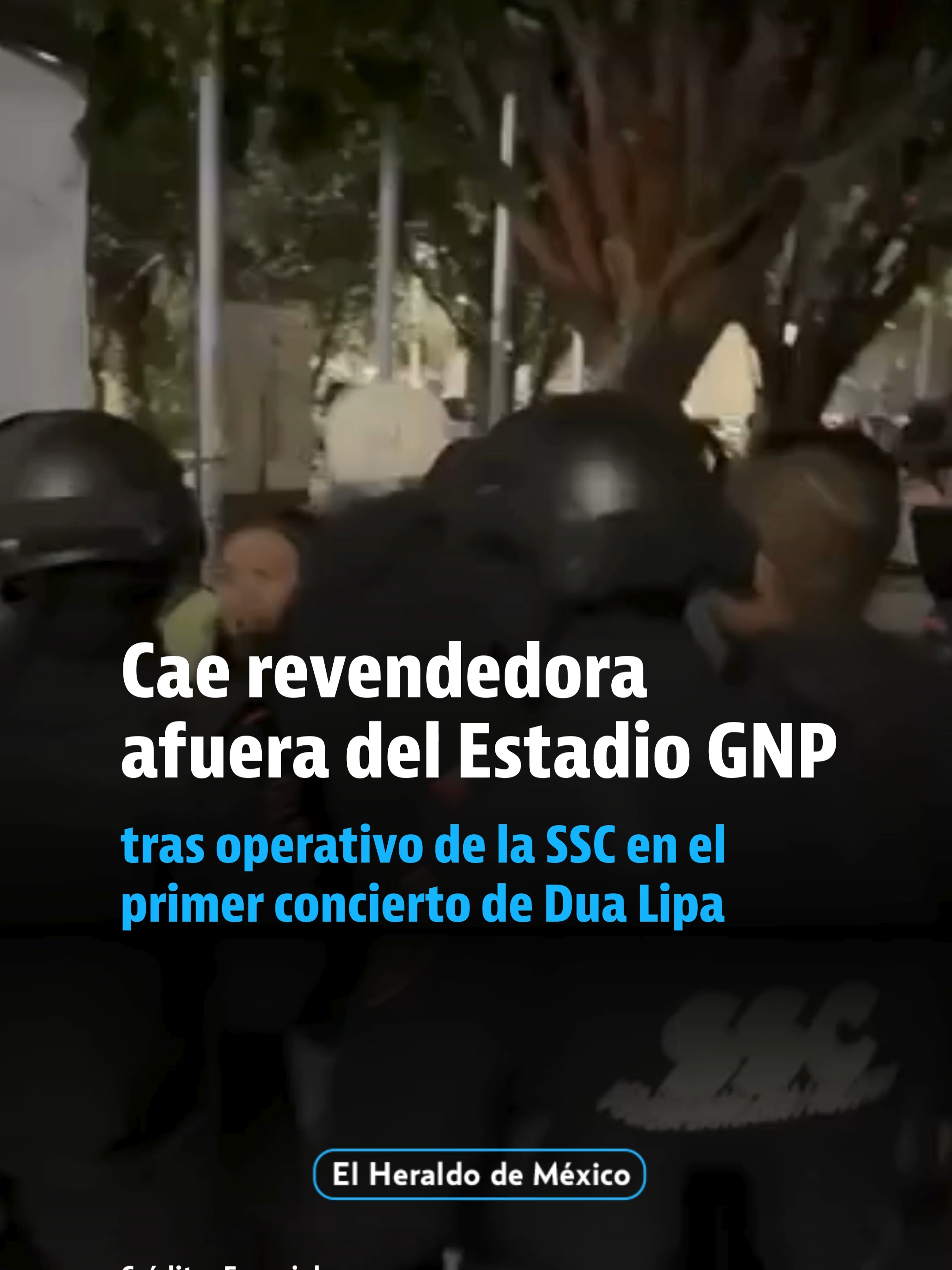 Cae revendedora afuera del Estadio GNP tras operativo de la SSC en el primer concierto de #DuaLipa #videoviral #musica #operativo