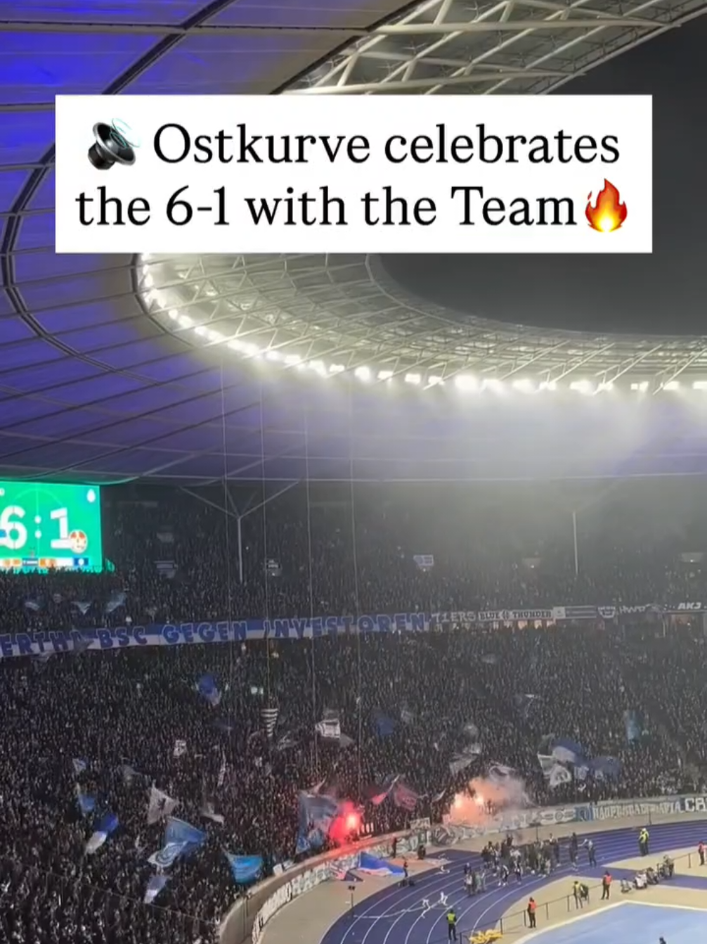 Hertha Berlin - Kaiserslautern  02/12/2025 DFB Pokal  The players celebrate with the Hertha BSC ultras  credit : footballvoyages