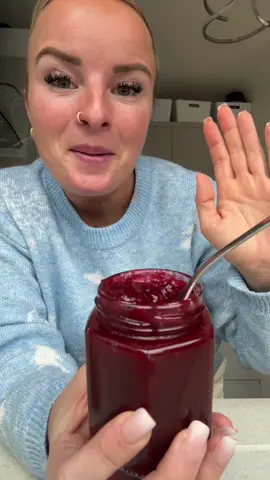 Edible Christmas gifting series part 8🎄 Homemade cranberry sauce Ingredients: -340g cranberries  -135g granulated or caster sugar  -65g light brown sugar -155ml orange juice  -zest of one orange  -cinnamon and ginger ( optional ) add to personal taste .  -generous pinch of salt    Method: -in a pot add all of your ingredients and mix to combine  -put on a high heat and bring to the boil, you will start to hear the cranberries pop allow it to boil for another 2 minutes then turn to a simmer  -using your spoon squish the cranberries -simmer for 10-15 minutes until the sauce becomes thicker , you can test if it’s ready by putting a spoon in the mixture and it clings to the back of the spoon rather than dripping off -put your sauce into a jug to make it easier to pour into your jars  -allow sauce to cool down at room temperature then put in the fridge to chill and enjoy ! 