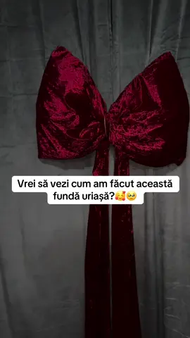 Nu e perfectă, dar sigur o să fie data viitoare 😂🥰 tu ți ai face? #christmas #decor #bowchristmastree #byme #decoration 