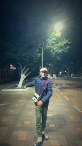 #شعب_الصيني_ماله_حل😂😂 #tiktok #viral #duet #anaba 