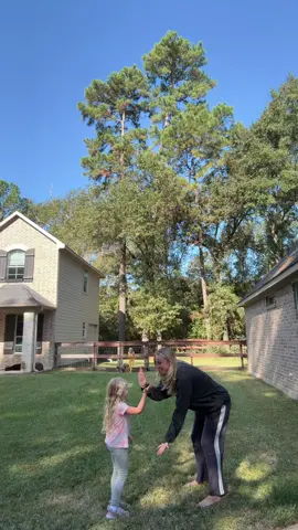 Some bonding time #cousins #shakeit 