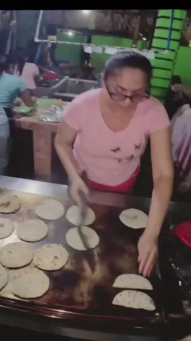 Que ricas pupusas en Bolívar , La Unión - El Salvador 