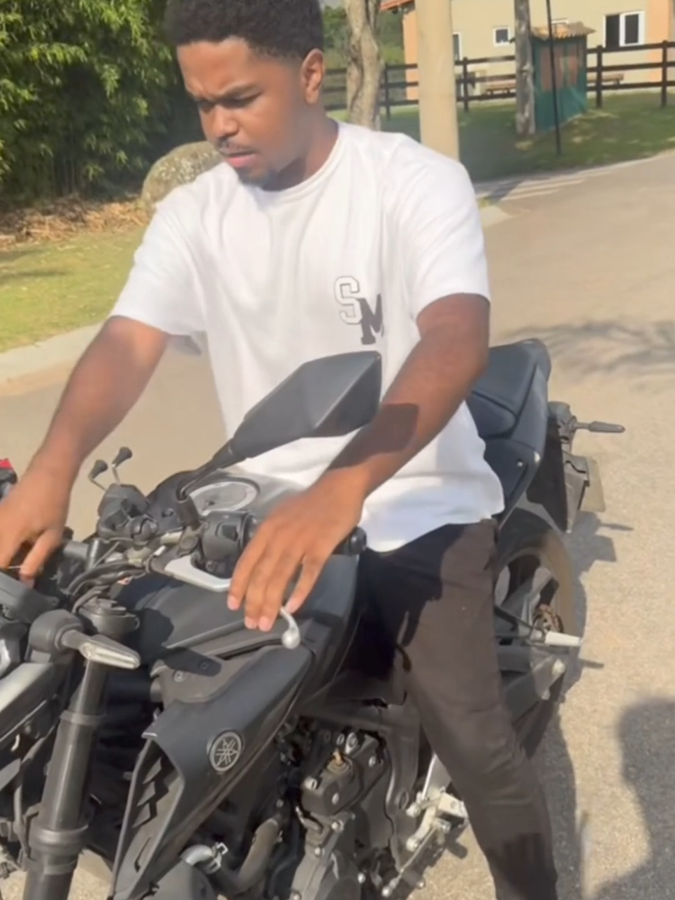 ele sendo o menos paciente kkkkk #bisteconee #bistecone #bisteconelive  #foryoupag #foryouu 