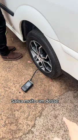 Fica na mão nunca mais! Clique e garanta seu compressor portátil SUPER BARATO aqui no TikTok Shop! Ideal pra te salvar em qualquer lugar — enche pneu de carro, moto e bike rapidinho. Leve, potente e indispensável no seu dia a dia!🔥” #TikTokShop #CompressorPortátil #OfertaDoDia #Promoção #Carro      