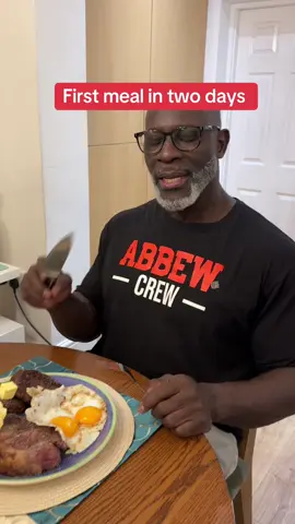 Saturated fat was never the enemy. Sugar, carbohydrates, ultra processed products, always were the culprits.  Eat simple food like this and see how good you’ll feel.  #eddieabbew #eatrealfood #abbewcrew #wtfu 