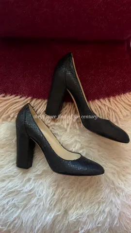 bringing these back to life #thriftstorefinds #thriftfinds #designerthriftfinds #dior #christiandior 