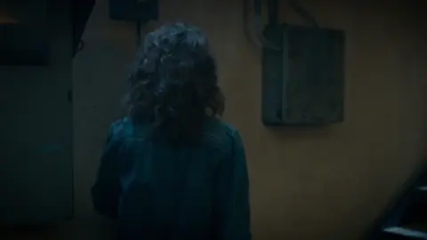 gosto muito de todos os personagens, mas a nancy é a nancy né #nancywheeler #strangerthings #strangerthings5 #duquesa #série 