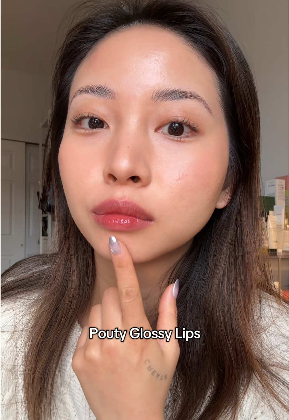 Juicy lips for date night 🌝 #lipgloss 