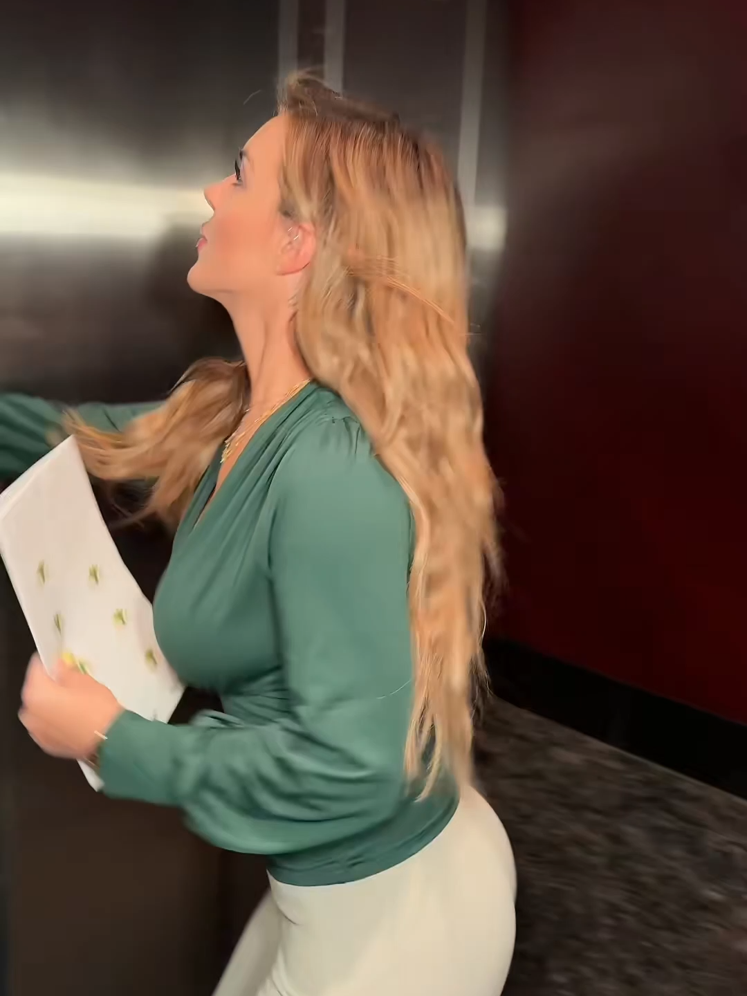 #fyp #viral #trending #relatable #modelling #futuremodel #tallgirl  #model #relatable #foryou #makemefamous #lipsync #hateit #iwanttobeshorter #relatablecontent  #tallgirl #tall #height #modelling