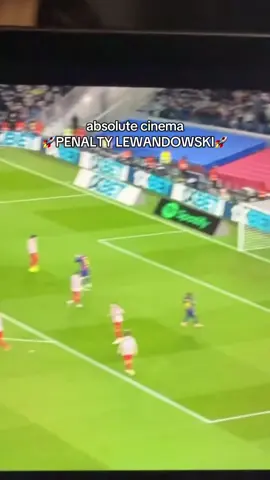 penalty lewy wow 🤩☺️ #lewandowski