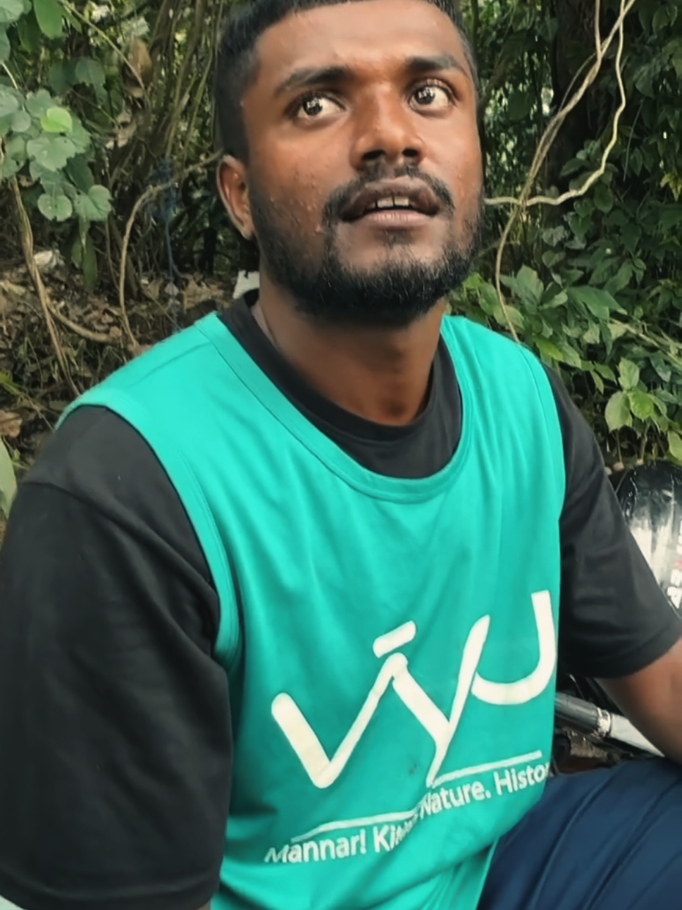 බලපිටියෙන් අතුරුගිරියට බොට්ටු අරන් උදව්වට ගියේ එක එකාගෙන් ගුටි කන්න නෙමෙයි .. පව් මල්ලි .🥹 #shorts #srilanka #ambalangoda #balapitiya_sri_lanka💪🇱🇰 #athurugiriya  🥹😡