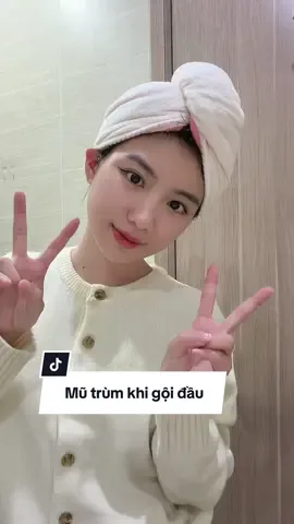 Mình toàn chụp em này đi tắm, sau đó sấy tí là khô  #hoaihayho #reviewdogiadung #khanquantoc #khangoidau #khangoidausieutham   