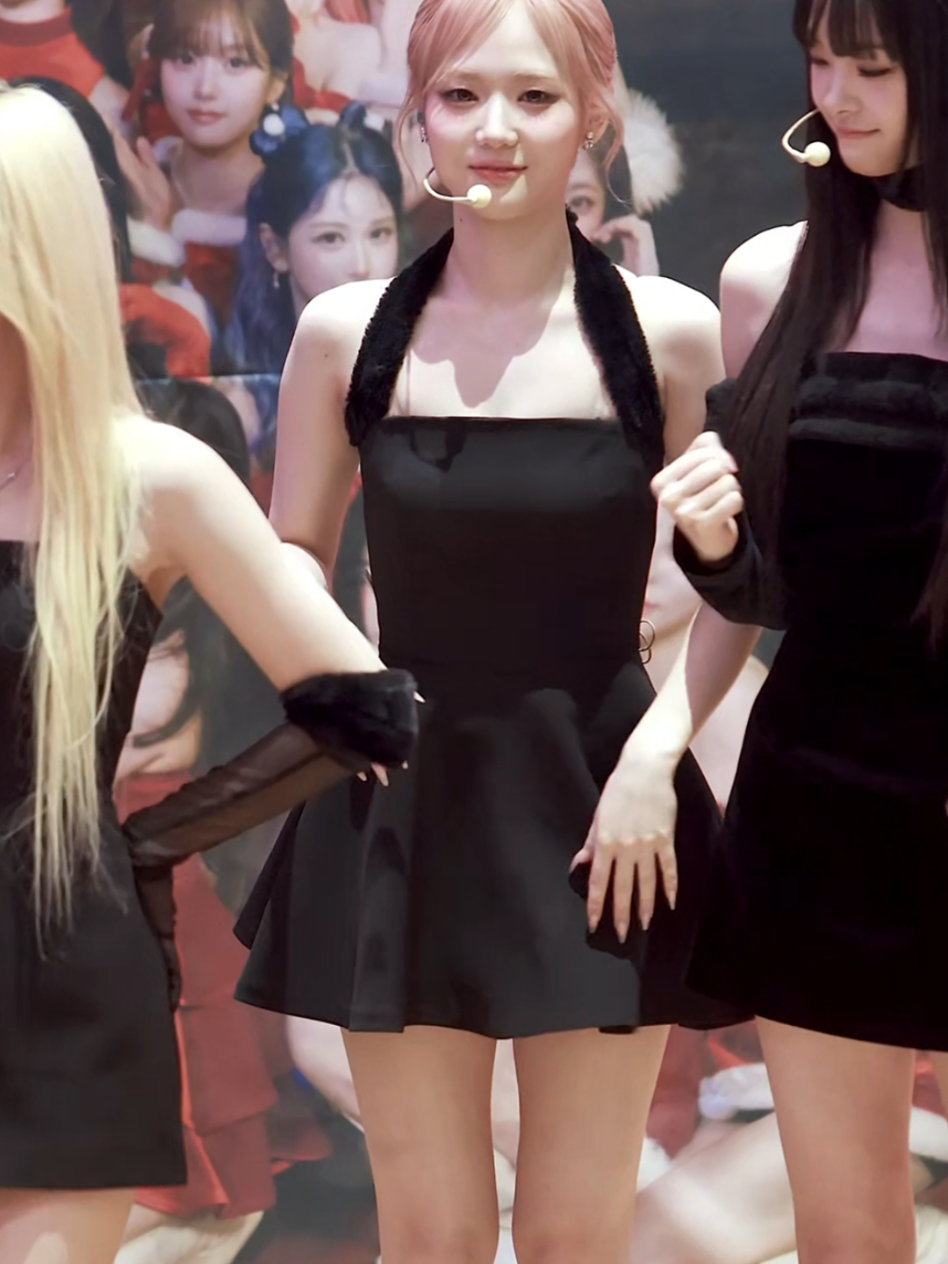 Seoyeon #tripleS #트리플에스 #seoyeontriples #yoonseoyeon #triplesfancam 