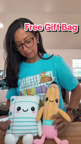 The perfect teacher Christmas bundle pack gift #teacherlife  #teacher #teachergifts 