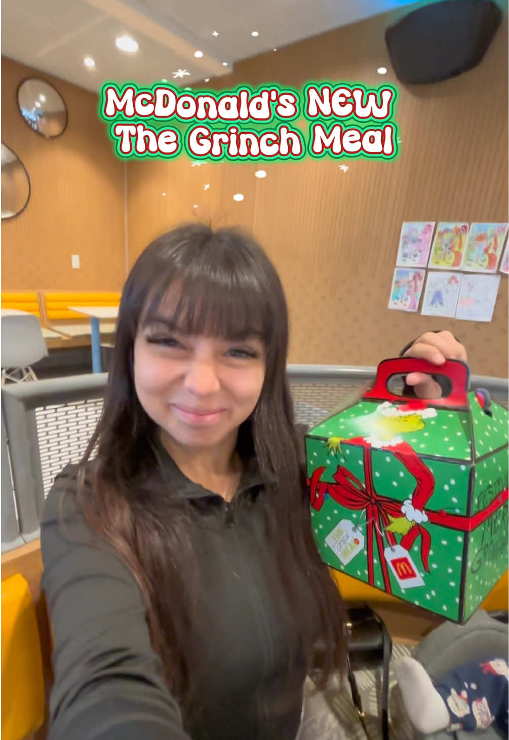 I’m obsessed catch me trying to collect all the colors 😩🎄💚😂 #grinch #christmas #mcdonalds #grinchmas #fyp @McDonald’s 