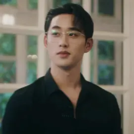 thee and mok are such icons in their own way #meandtheeseries #meandthee #ppnaravit #est_rvp #fyp 