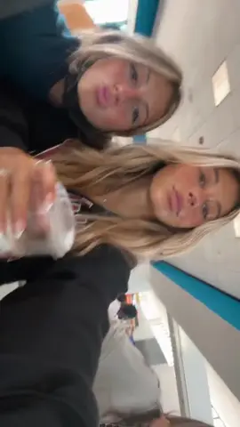 should i go back blonde 👀 