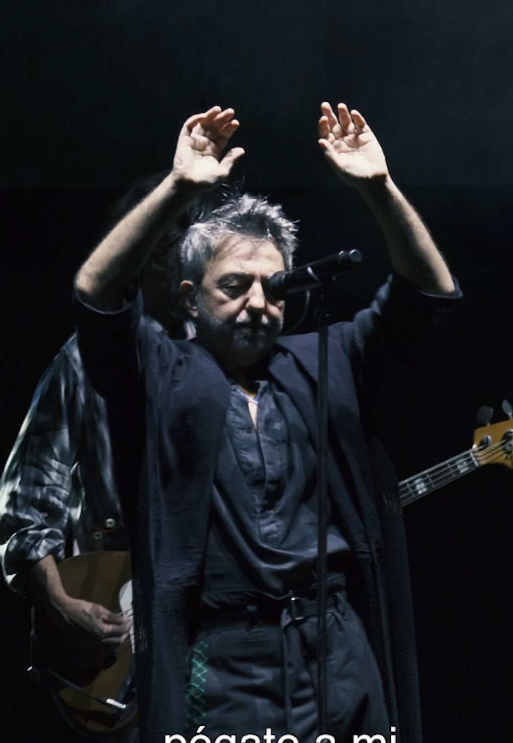 Hazme el amor, pégate a mi 👋🏻 Últimos Tickets I FERRO 7.12 #babasonicos #babasonicosenvivo #RockEnEspañol #LiveShow #Ferro