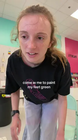 pls don’t screenshot Jeffrey #hereucome #lol #mistletoes #painting 