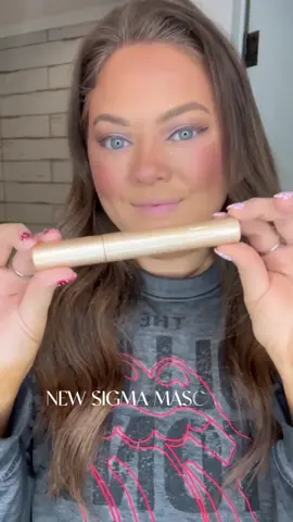 Loving our new Sigma mascara!! Available on our app!! 