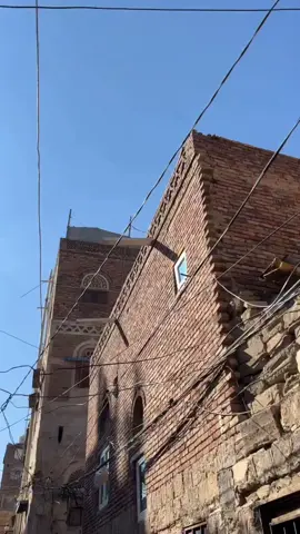 ‏كم صار للجوال معك  !١- سنوات ٢- اشهر ٣- ايام  ؟😅#ليك______🖤___متابعه____اكسبلووور #تصميم_فيديوهات🎶🎤🎬 #إب_قلبي💚وصنعاء_روحي❤️ 