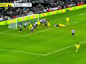 ডিফেন্ডারের মধ্যে যখন স্ট্রাইকারের আত্মা ভর করে..!!💀🇦🇷🔥#fypシ #foryou #cutiromero🇦🇷🇦🇷 #goal #defender 