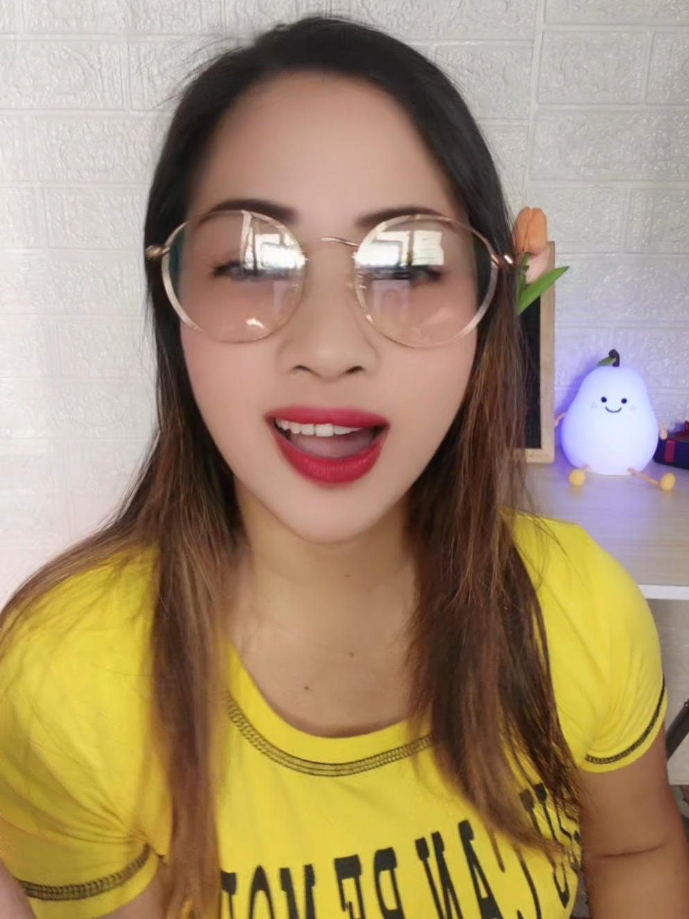 #eyeglass #photochromiceyeglass #antiradiationeyeglass 