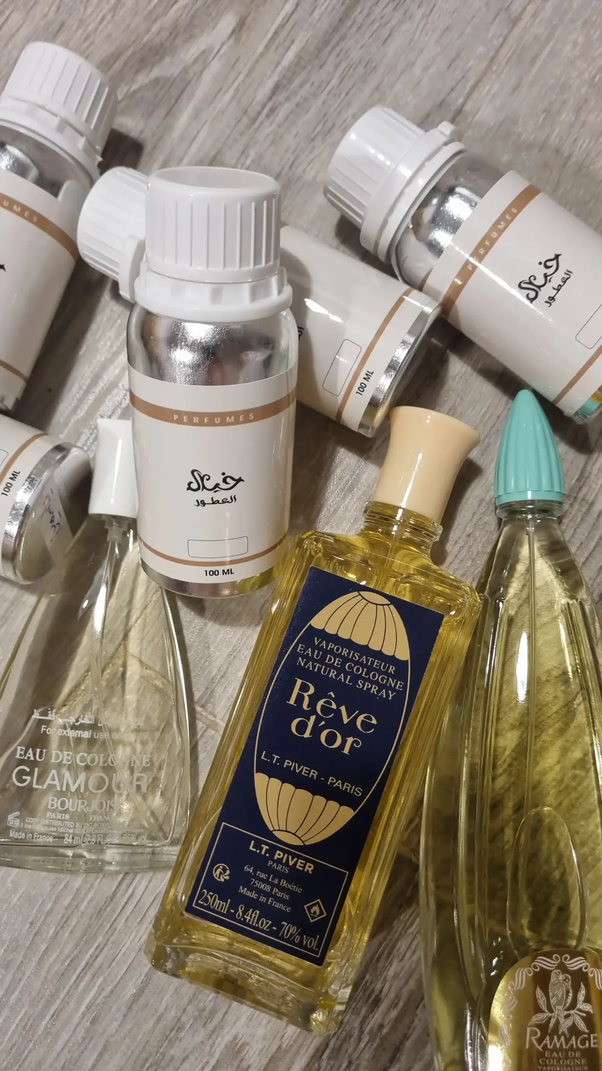 تجهيز مرشات العروس بالعطور الفرنسية القديمة مع الدهون الشرقية المعتقه#الخفجي #مشاهدات_تيك_توك #مشاهداتي #الكويت_الخفجي #بخور_فاخر 