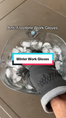 Finally a pair of winter work gloves that are actually waterproof #workgloves #gloves #wintergloves #bluecollar #tiktokshopcreatorpicks 