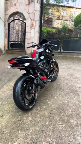 Tocó lavarla 🧽#apache200 #paratii #fy #viraltiktok #modificaciones 