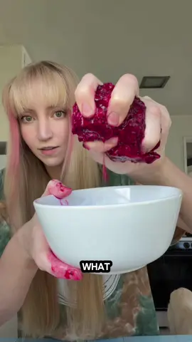 Dying my hair with rotten fruit 😳 