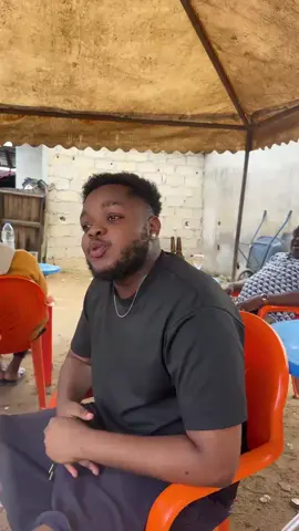 Admettons😂😂😂#debloquemesvue🥲🙏🏽 #trend #dance #tiktokviral #personnalisation @Mvrc Olivier N’guesvn💪🏽❤️ 