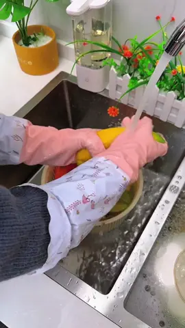 Găng tay lót nỉ, giúp mùa đông không lạnh