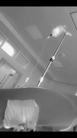 Bir daha geri gelmiyecek olan ömrü ziyan eden könlime de qirğinam...) #🤍 🤍#CapCut #fbyツ #kesvet #CapCut 