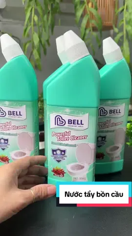 Nước tẩy bồn cầu sạch bong sáng bóng#xuhuong #tayboncau #ngolygiadung 