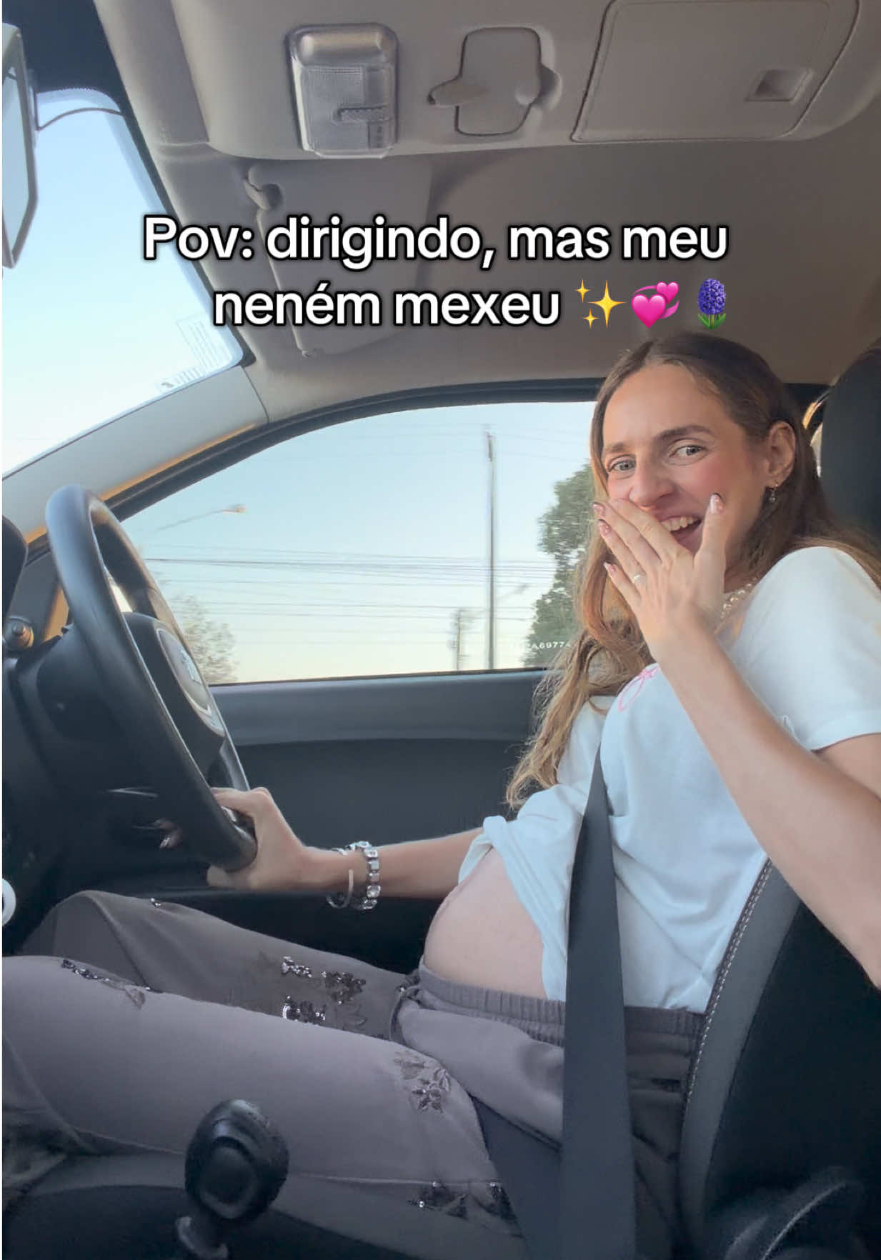 O vídeo nem era para ser esse , era um take de vlog hahah mas nossa mudinha agora mexe tanto 🥹💜🪻 