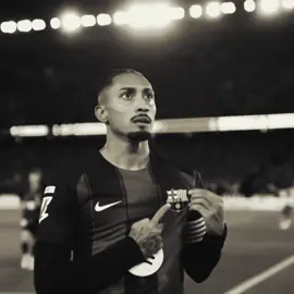 حبنا يظل للأبد 😢! #barcelona #foryou #viral 