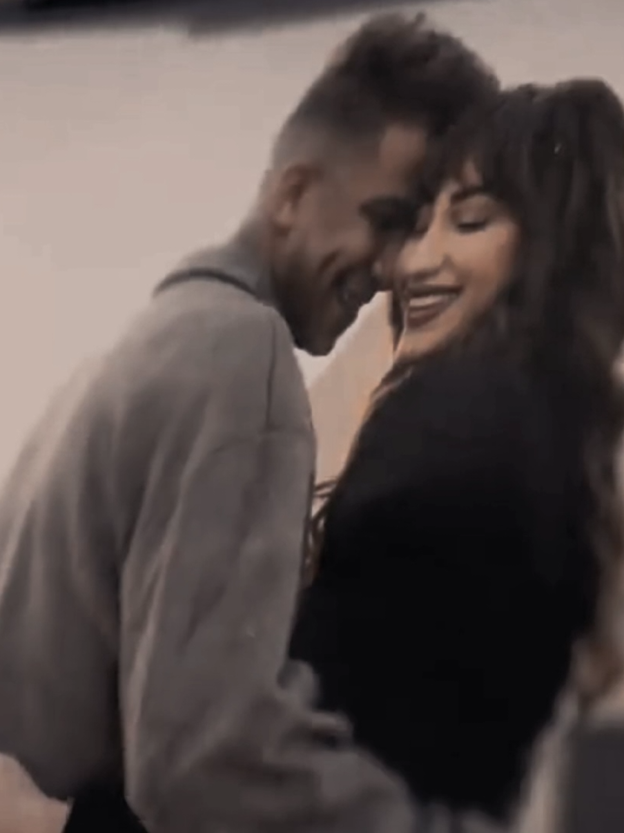 لبسي براندات كامله الاصليه 🔥  #تسريب_مهرجانات #الجديد #عصام_صاصا_الكروان #pooka_offical #tiktok  يا مرحبا يا ويلكم جالكم البابا كامله 