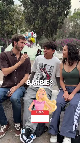Solo las/los verdaderos fans sabrán 🤪 #EntrevistasEnLaCalle #barbie #preguntas #entrevista 