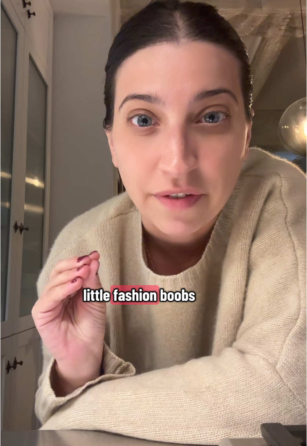 A moment for fashion boobs ✨ #fashion #girlies #dd #midsize #women 