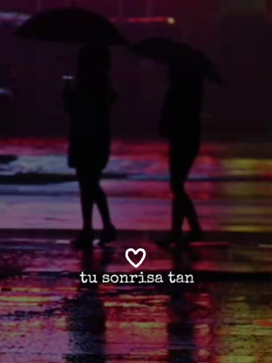 ✨ “Desde que te vi por primera vez…” ✨ Hay miradas que no se olvidan, ojos que se quedan viviendo en uno, almas que se reconocen sin hablar… Y tú eres eso para mí. ❤️‍🔥 Eres mi recuerdo favorito, mi pensamiento constante, mi alegría más sincera. 💫💕 A veces el corazón sabe antes que uno mismo… y el mío te escogió desde el primer instante. 🫶🏼🌙 #AmorVerdadero 💖 #ParaTi ❤️ #AmorRomántico ✨ #TeElijoSiempre 💫 #FrasesDeAmor 📝💘 