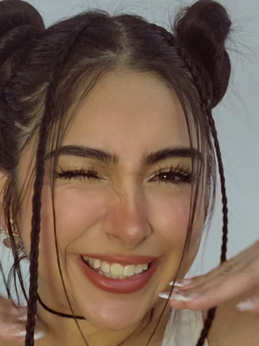 somo 100k gracias 🥹💖#bellapoarch #viral #fyp #loserschallenge 