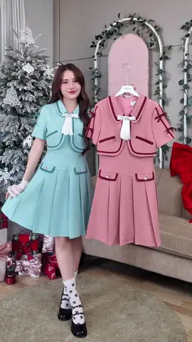 Christmas นี้ สีไหนดีน้าาา❤️💚 #เดรส #christmas #เดรสสีแดง #wirahbrand #แฟชั่นผู้หญิง 